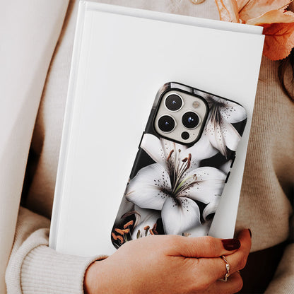 เคส iPhone Lily แบบด้านทนทาน 2 ชั้น พิมพ์ด้วยมือครึ่งหนึ่ง 