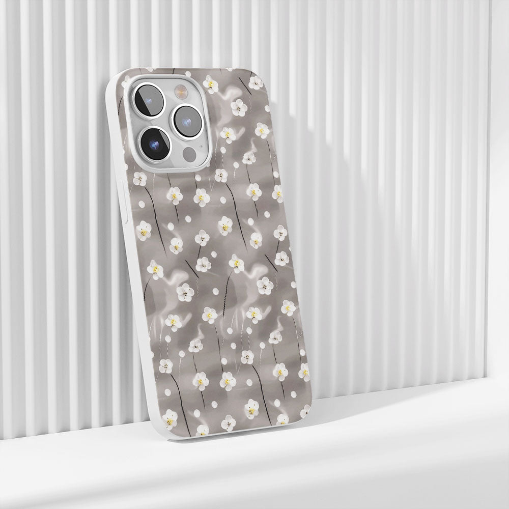 Latest 3rd-Generation Crystal Tough Glossy Gypsophila iPhone Case (MagSafe-Compatible)