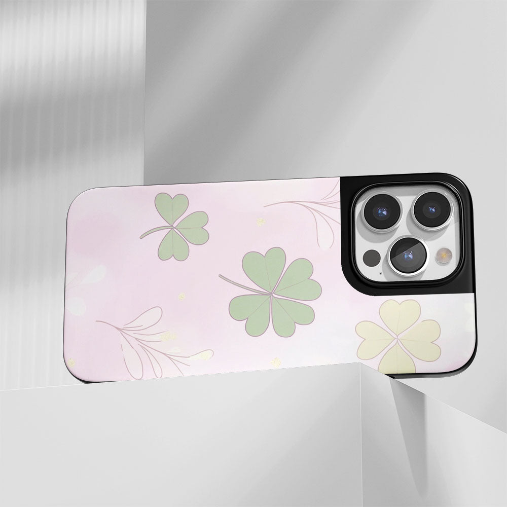 工業級堅固霧面四葉草 iPhone 手機殼（相容於 MagSafe） 