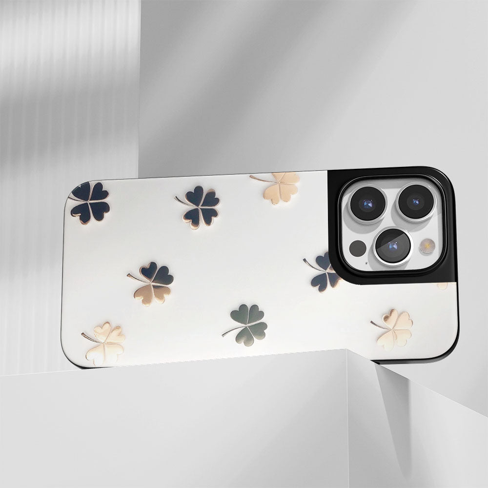 工業級堅固霧面四葉草 iPhone 手機殼（相容於 MagSafe） 